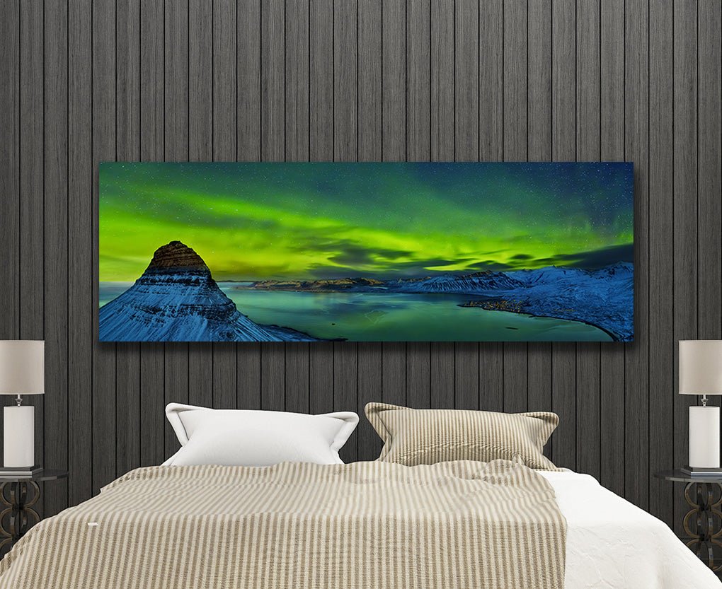 northern-lights-aurora-borealis-framed-canvas-wall-art-landscape-iceland-decor-kirkjufell-mountain-955120